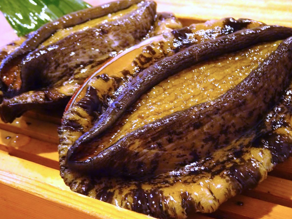 kuro-awabi
