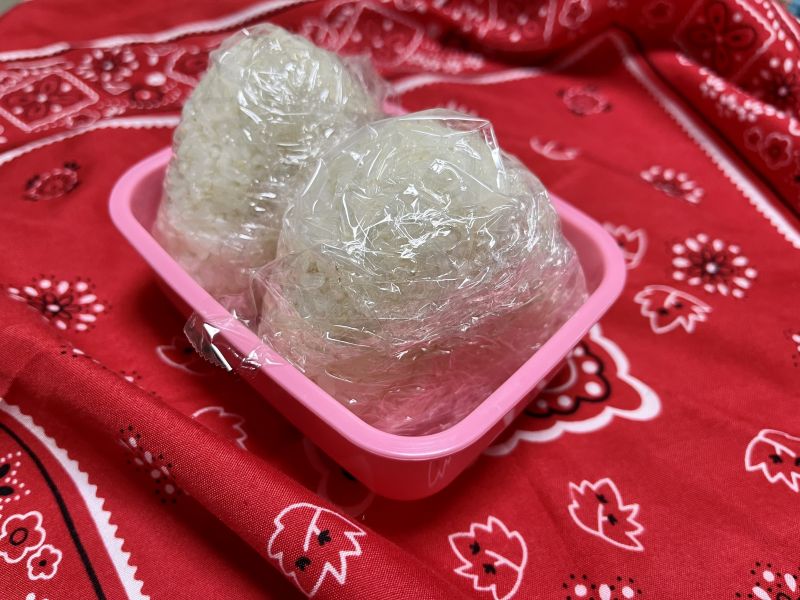 おにぎり　ラップ