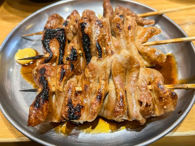 焼き鳥　シロ３