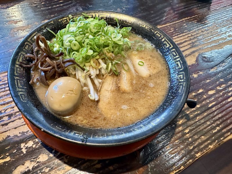 とんこつラーメン