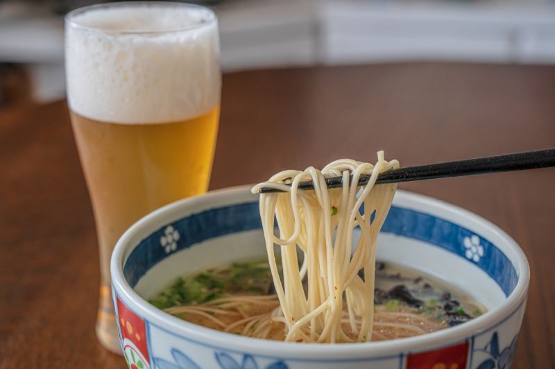 ラーメンとビール２