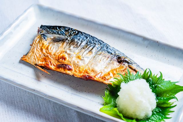 サバの塩焼き