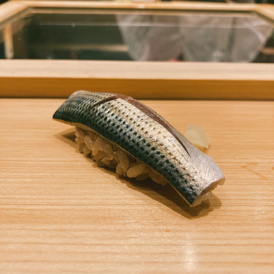 寿司 こはだ 赤シャリ